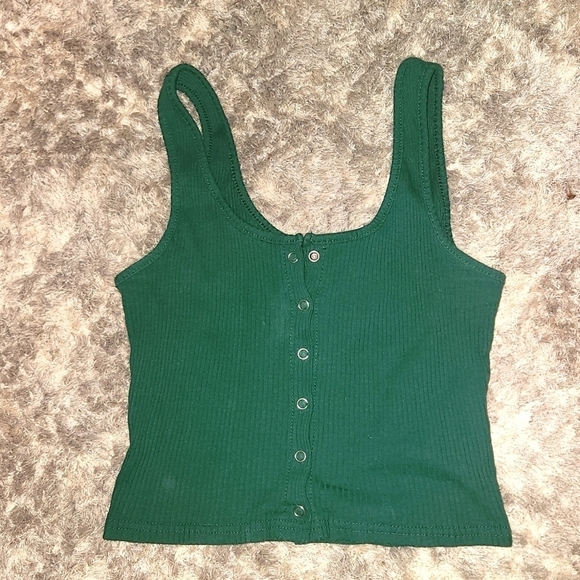 Green Button Front Crop Top - Picture 1 of 4